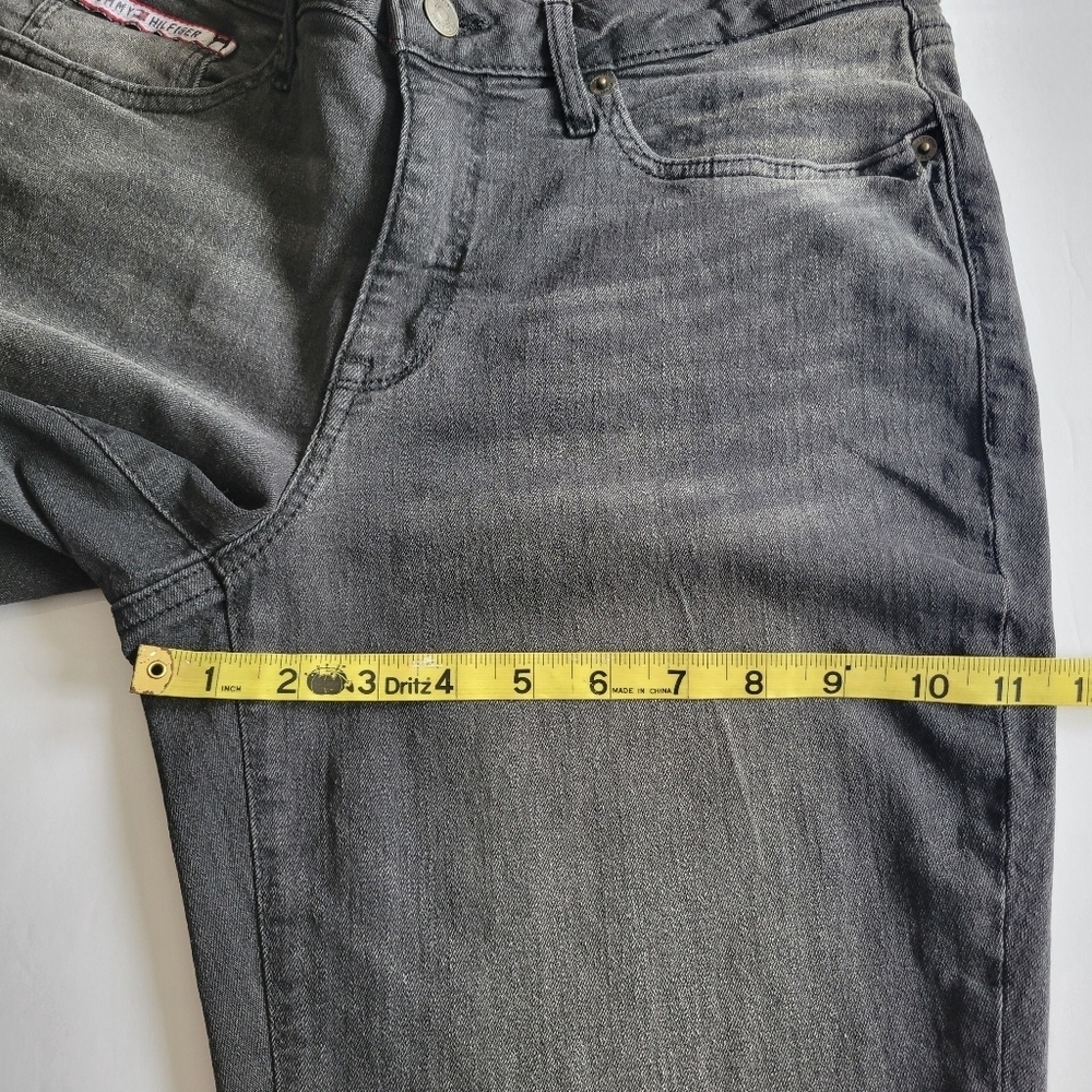 Tommy Hilfiger Denim Jeans. - Picture 5 of 8